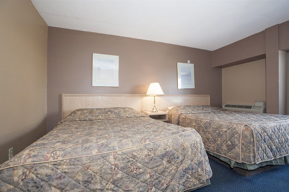 Admiral Inn By The Falls Niagara-Fälle Exterior foto